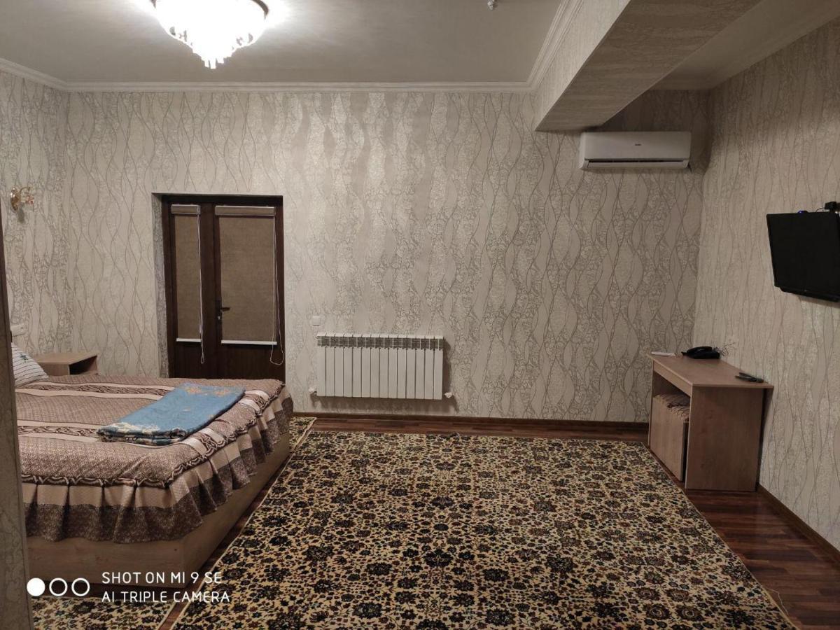 Motel Lion Urgench Kültér fotó
