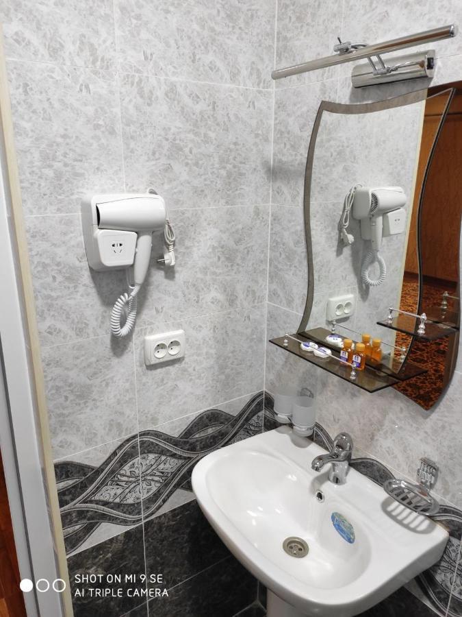 Motel Lion Urgench Kültér fotó